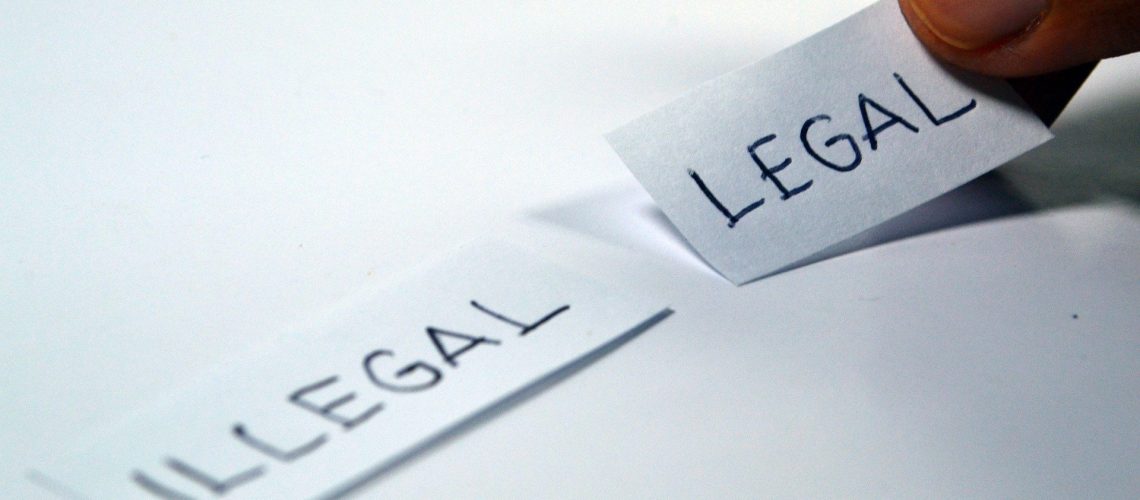 Analyse géopolitique politique droit institution économie entreprise monnaie
